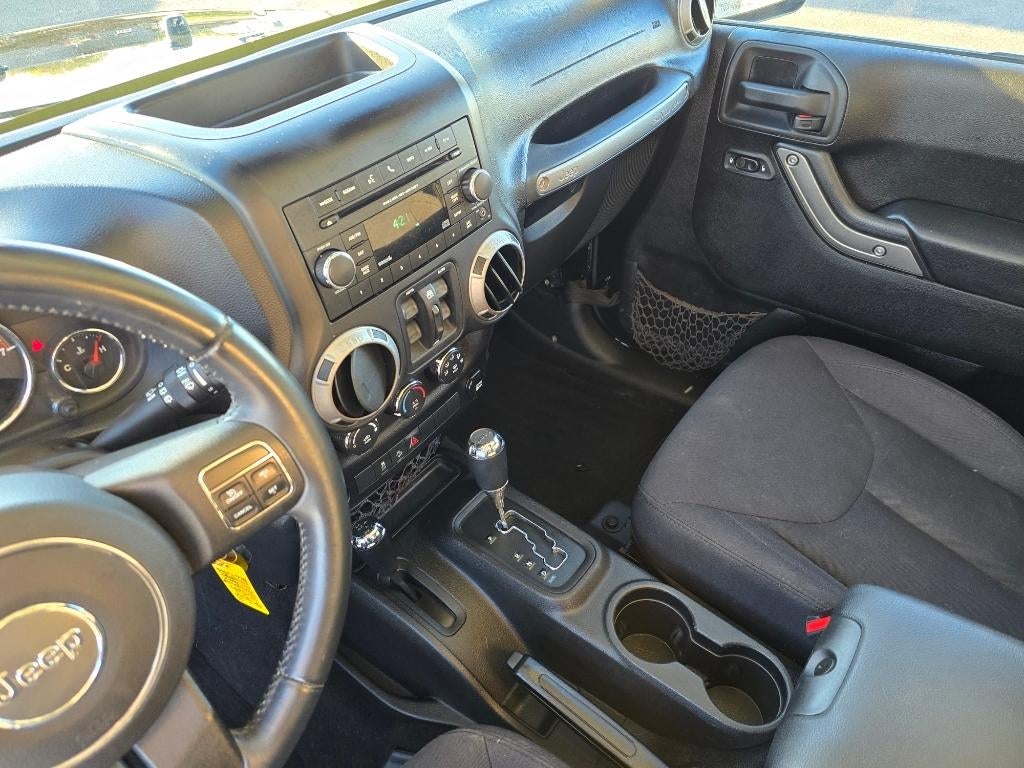 2013 Jeep Wrangler Unlimited 4WD 4dr Sport