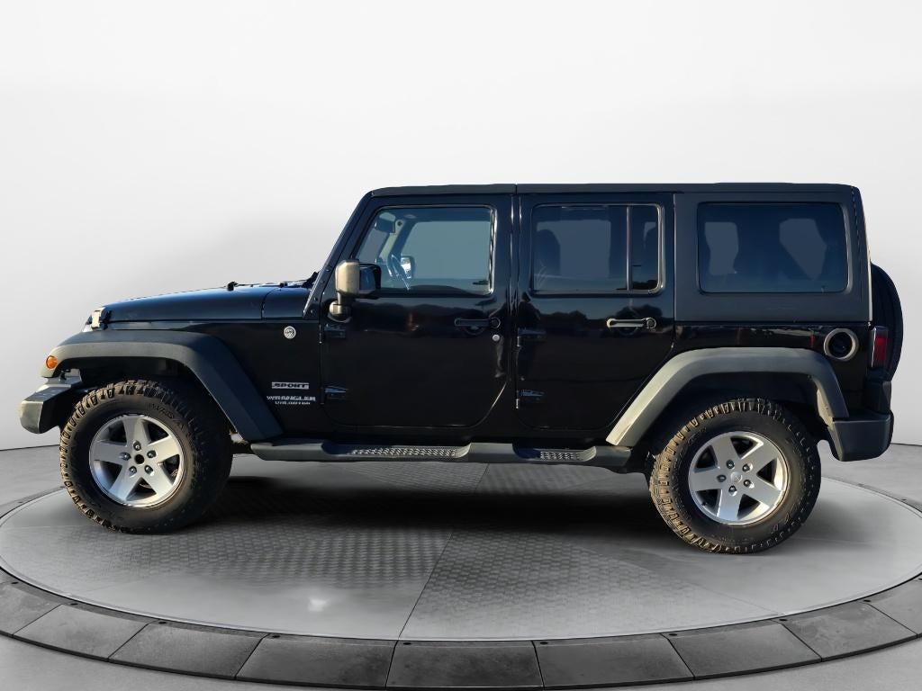 2013 Jeep Wrangler Unlimited 4WD 4dr Sport