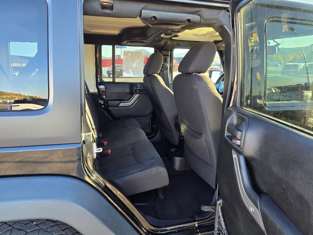2013 Jeep Wrangler Unlimited 4WD 4dr Sport