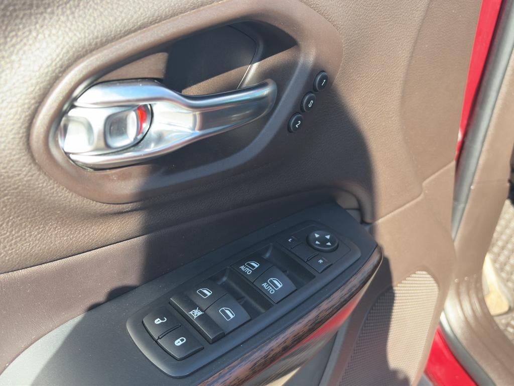 2017 Jeep Cherokee Trailhawk L Plus 4x4