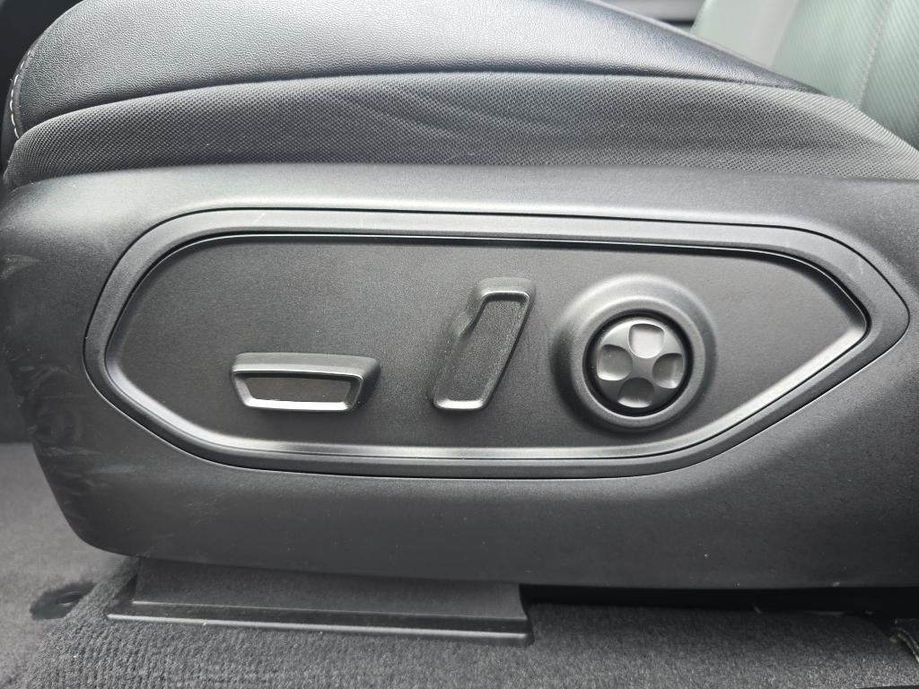 2026 Jeep Grand Cherokee Limited Reserve - Photo 17