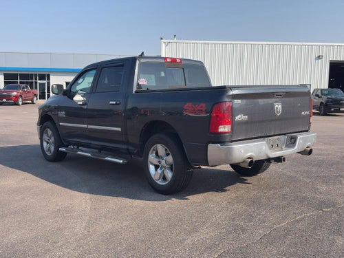 2015 RAM 1500 4WD Crew Cab 5.7 Ft Box Big Horn