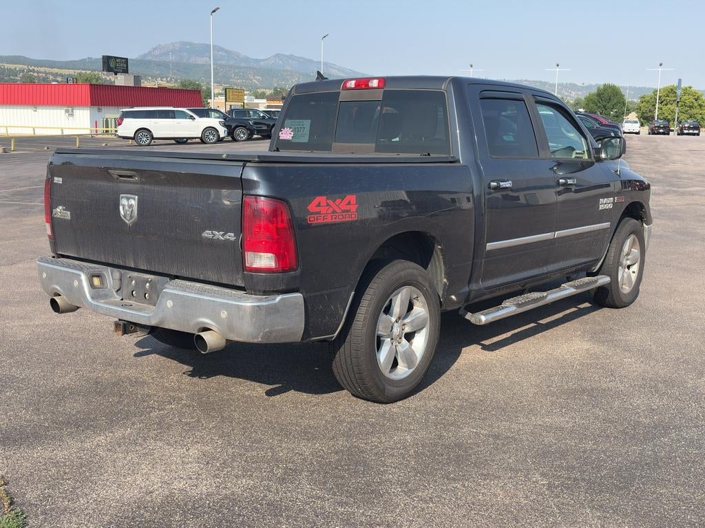 2015 RAM 1500 4WD Crew Cab 5.7 Ft Box Big Horn