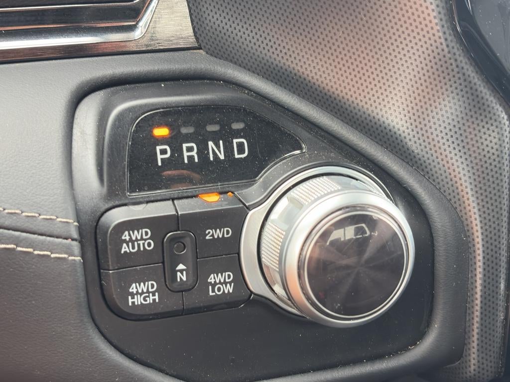 2022 RAM 1500 Limited Crew Cab 4x4 5'7" Box