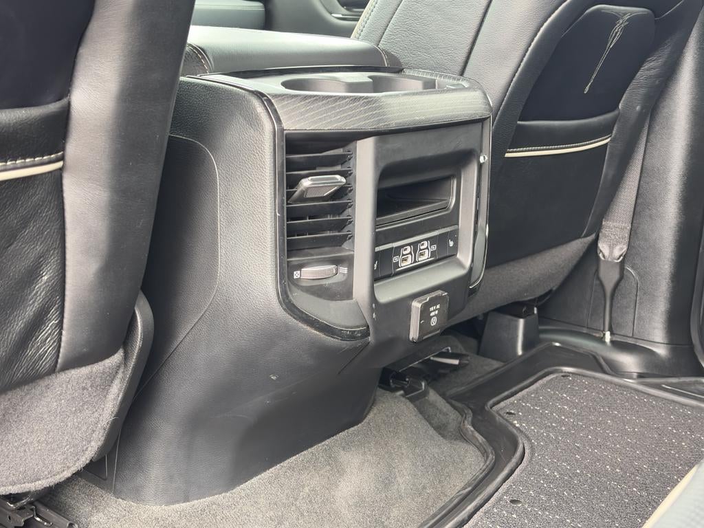 2022 RAM 1500 Limited Crew Cab 4x4 5'7" Box