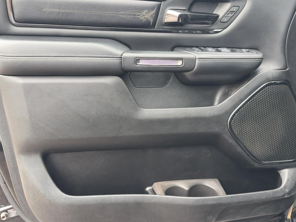 2022 RAM 1500 Limited Crew Cab 4x4 5'7" Box