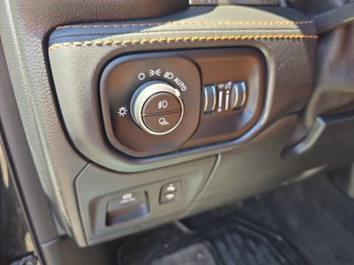 2022 RAM 1500 Longhorn 4x4 Crew Cab 5'7" Box