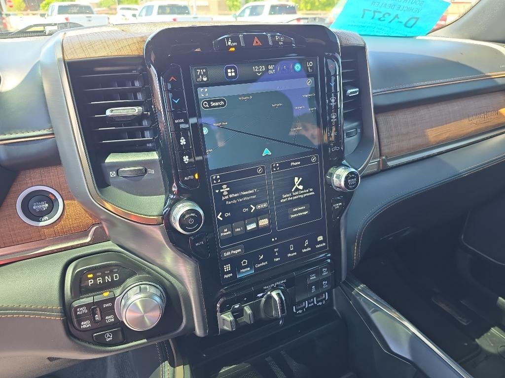 2022 RAM 1500 Longhorn 4x4 Crew Cab 5'7" Box