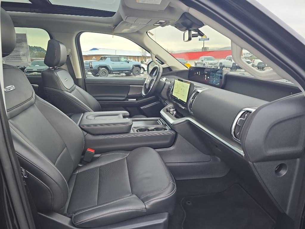 2025 Ford Expedition Platinum MAX