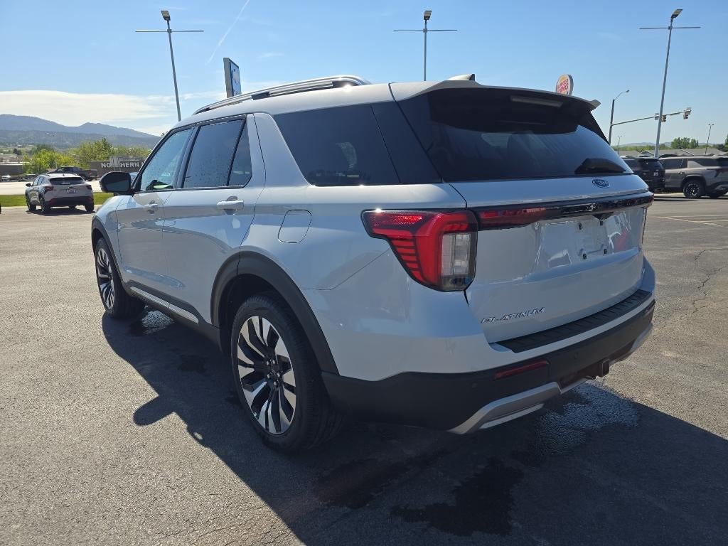 2026 Ford Explorer Platinum 4WD