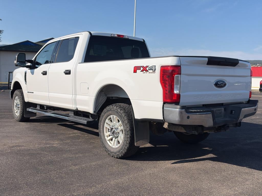 2019 Ford F-250 XLT 4WD Crew Cab 6.75' Box