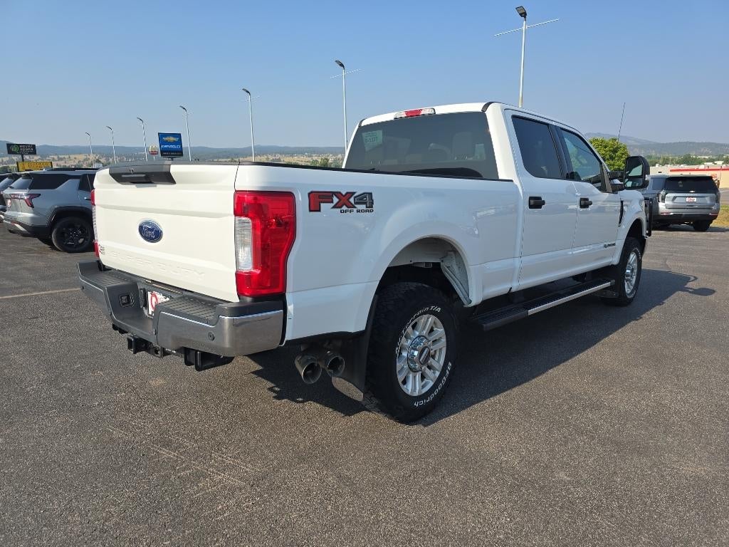 2019 Ford F-250 XLT 4WD Crew Cab 6.75' Box