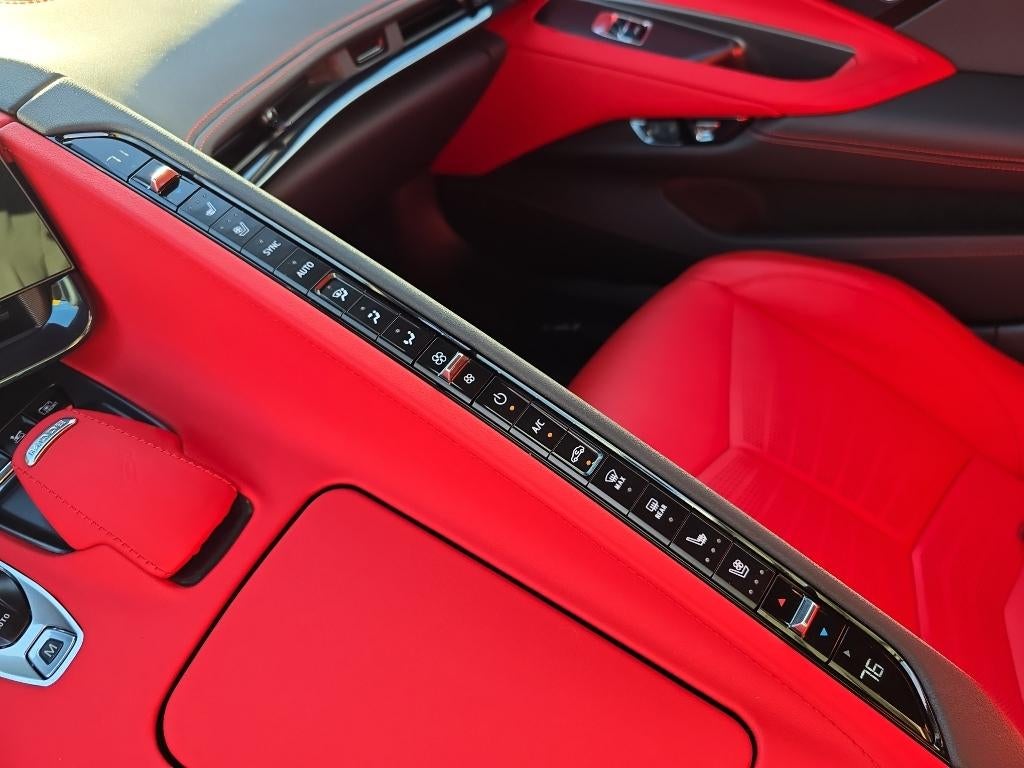 2024 Chevrolet Corvette 2LT - Photo 23