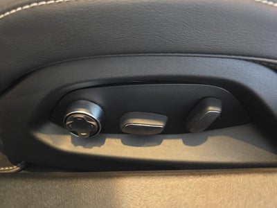 2025 Chevrolet Corvette Stingray 2LT