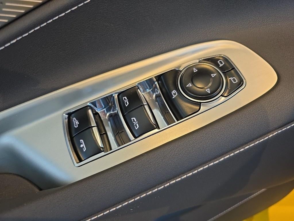 2025 Chevrolet Corvette Stingray 2LT