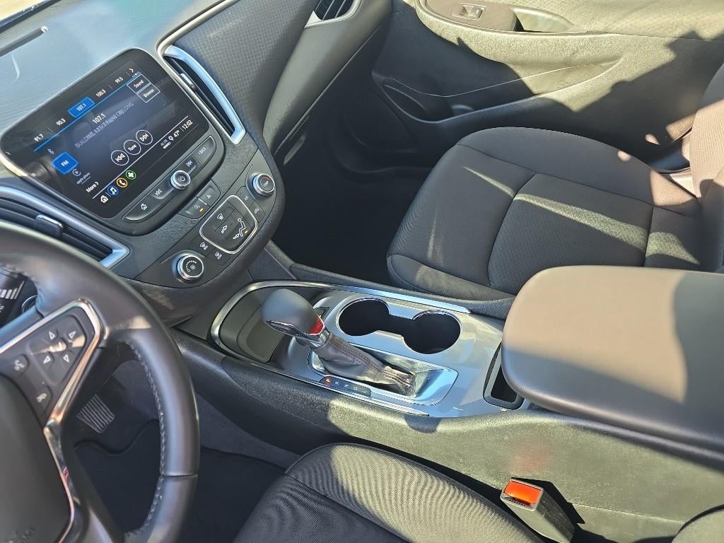 2021 Chevrolet Malibu RS