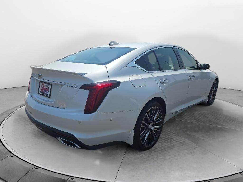 2022 Cadillac CT5 Premium Luxury