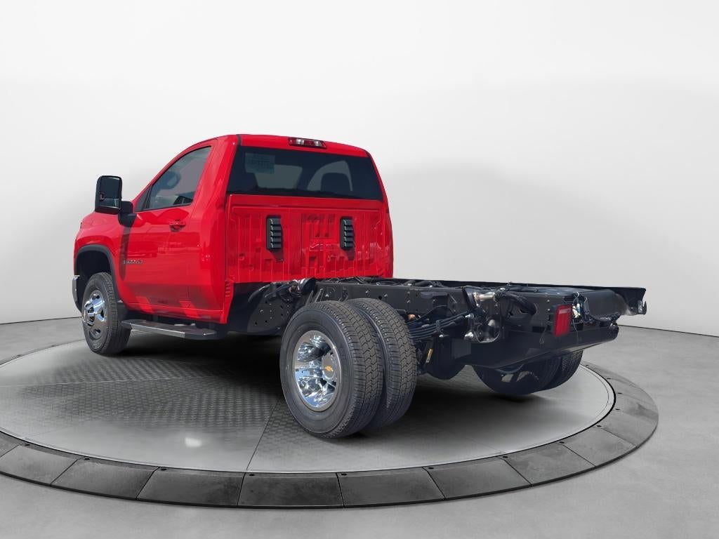 2026 Chevrolet Silverado 3500 HD Chassis Cab LT