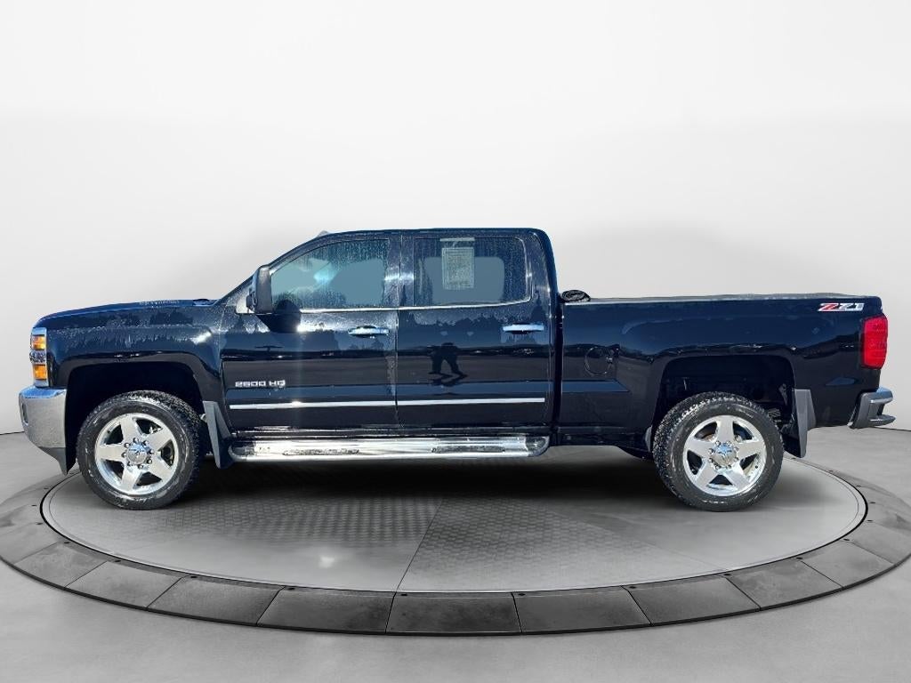 2015 Chevrolet Silverado 2500 HD Crew Cab Standard Box 4-Wheel Drive LTZ