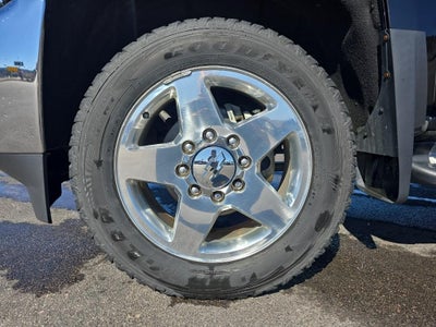 2015 Chevrolet Silverado 2500 HD Crew Cab Standard Box 4-Wheel Drive LTZ