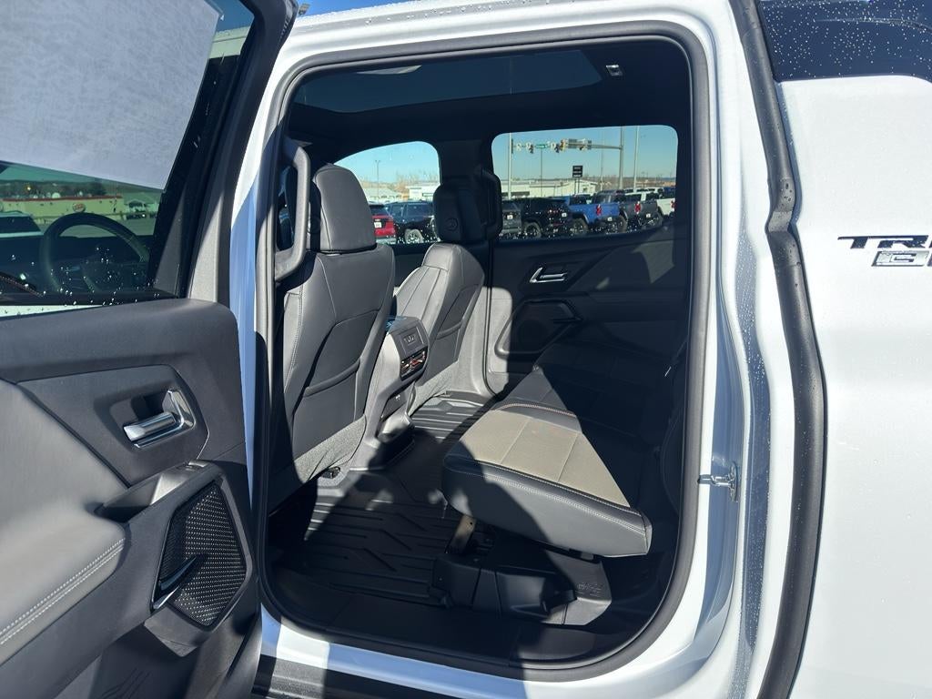 2026 Chevrolet Silverado EV Trail Boss - Max Range