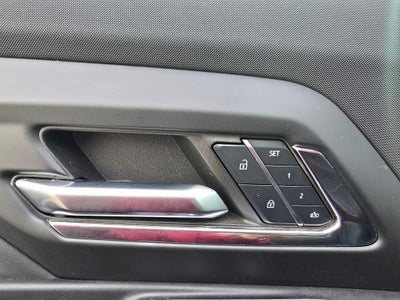 2024 Chevrolet Silverado EV e4WD Crew Cab RST