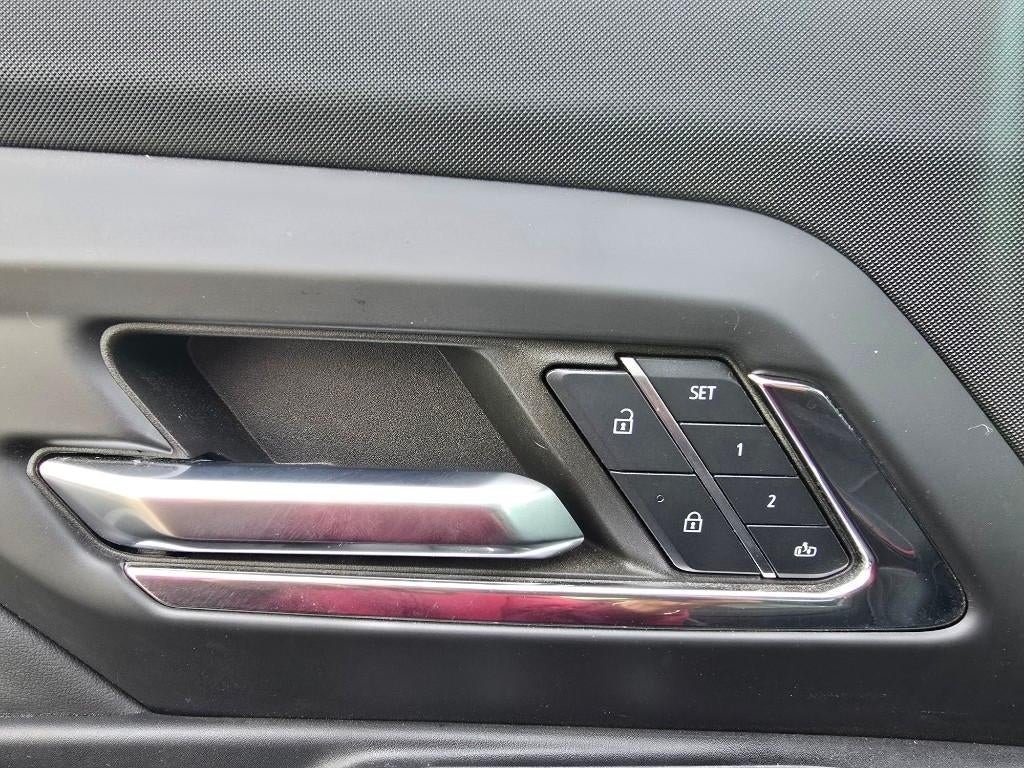 2024 Chevrolet Silverado EV e4WD Crew Cab RST