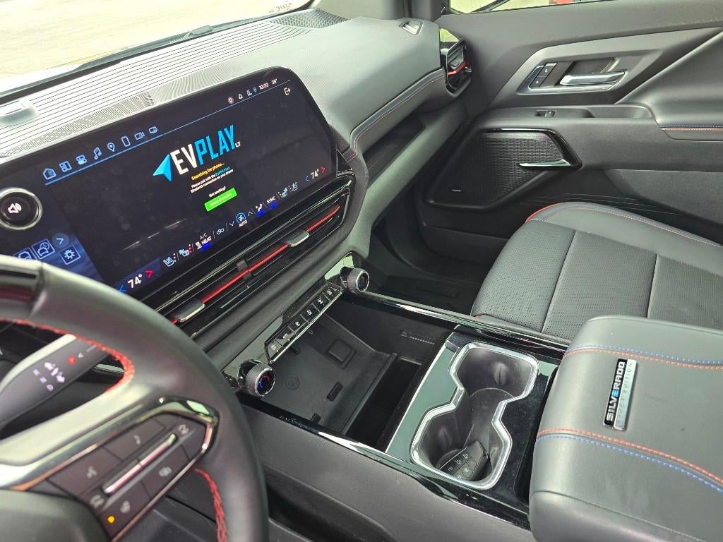 2024 Chevrolet Silverado EV e4WD Crew Cab RST