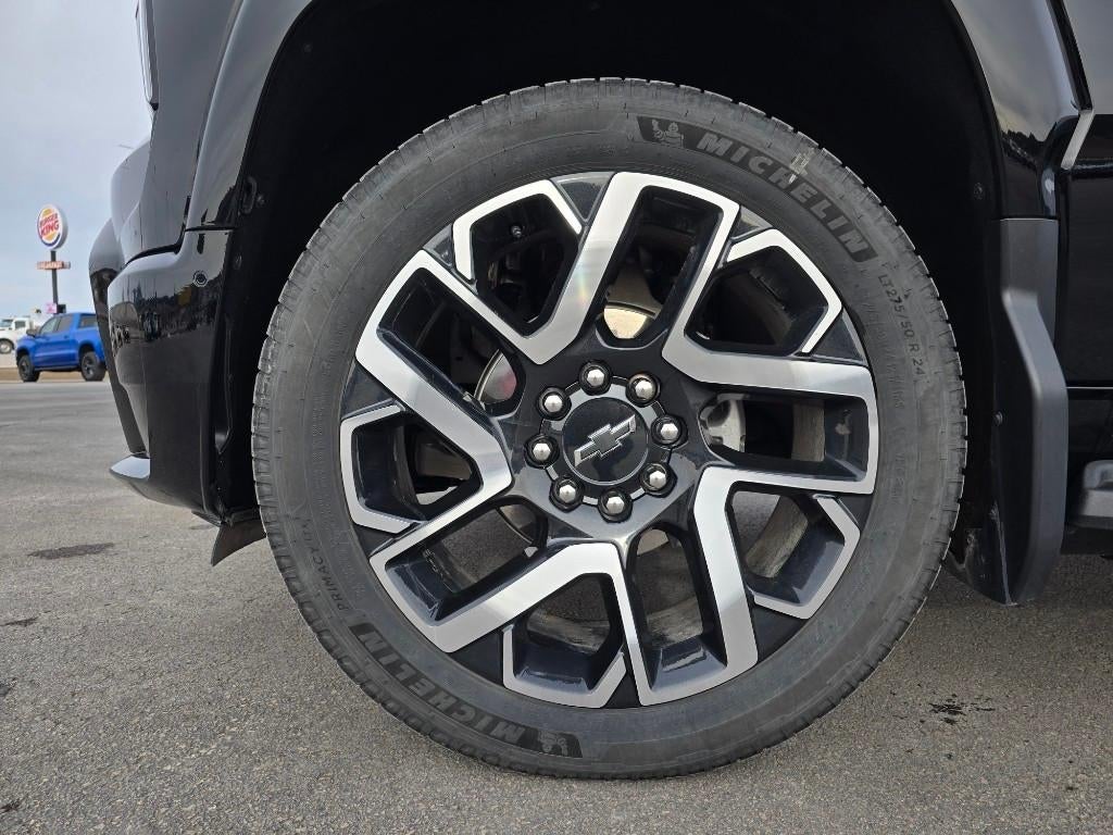 2024 Chevrolet Silverado EV e4WD Crew Cab RST