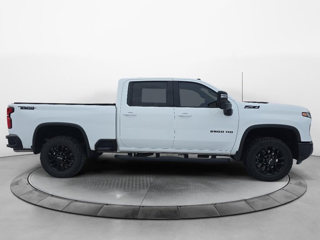 2025 Chevrolet Silverado 2500 HD Crew Cab Standard Box 4-Wheel Drive LTZ