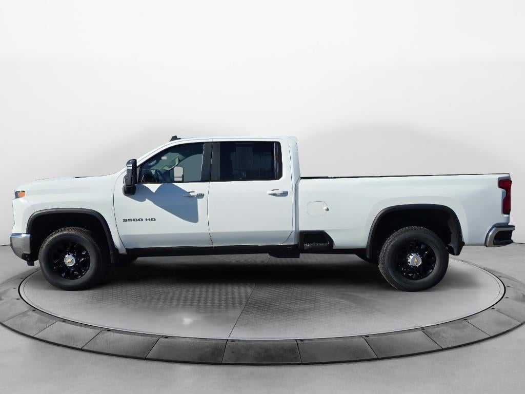 2024 Chevrolet Silverado 3500 HD Crew Cab Long Box 4-Wheel Drive LT