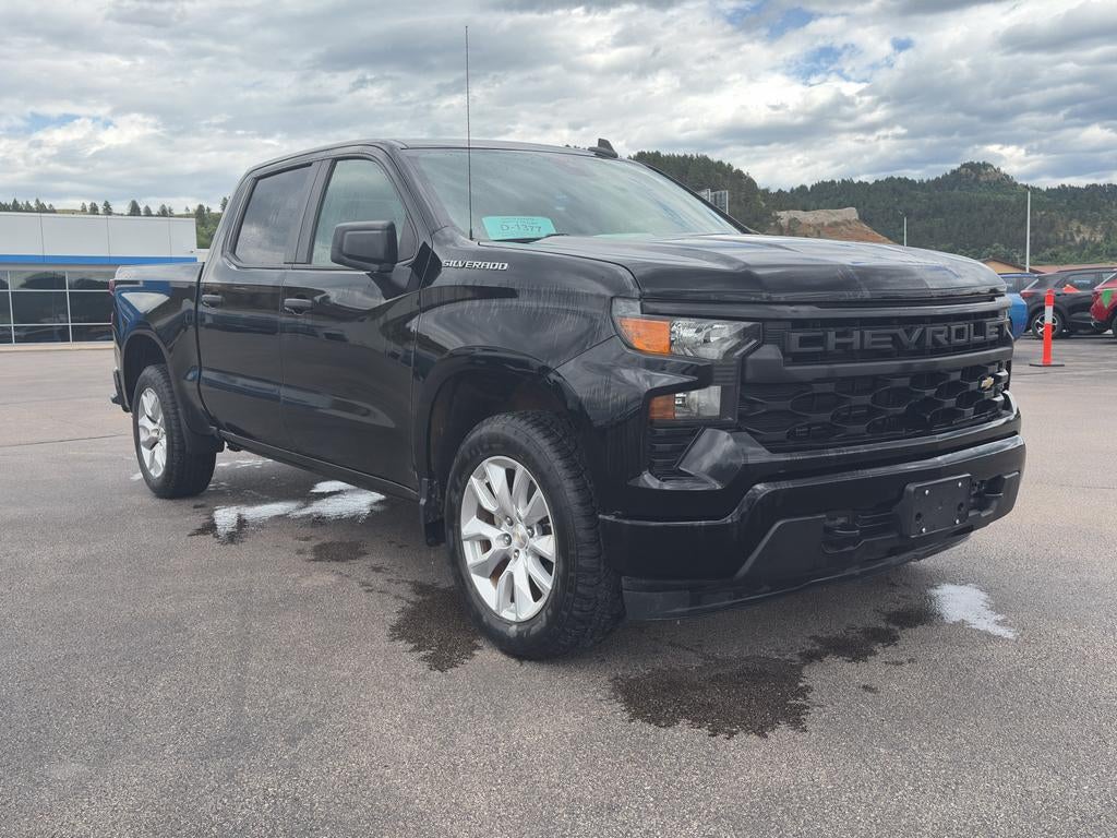 2022 Chevrolet Silverado 1500 Crew Cab Short Box 4-Wheel Drive Custom