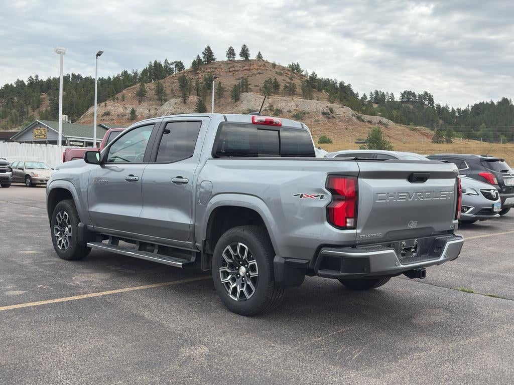 2024 Chevrolet Colorado LT
