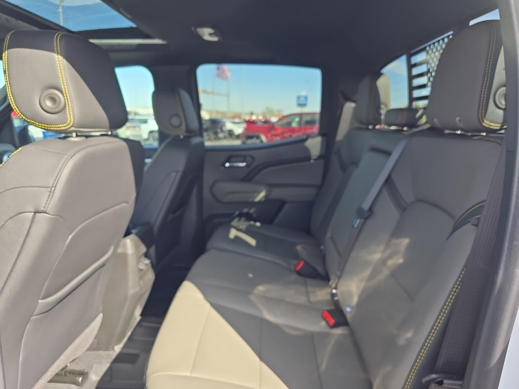 2025 Chevrolet Colorado ZR2