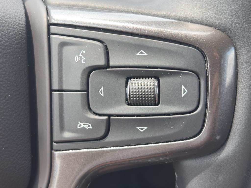 2023 Chevrolet Silverado 1500 Crew Cab Short Box 4-Wheel Drive High Country