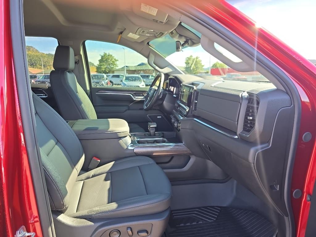 2025 Chevrolet Silverado 1500 Crew Cab Short Box 4-Wheel Drive LTZ