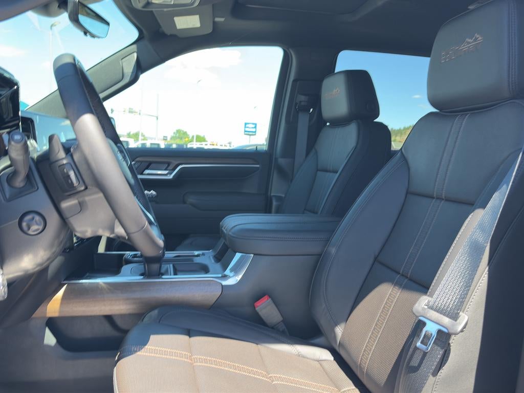 2026 Chevrolet Silverado 1500 High Country - Photo 13