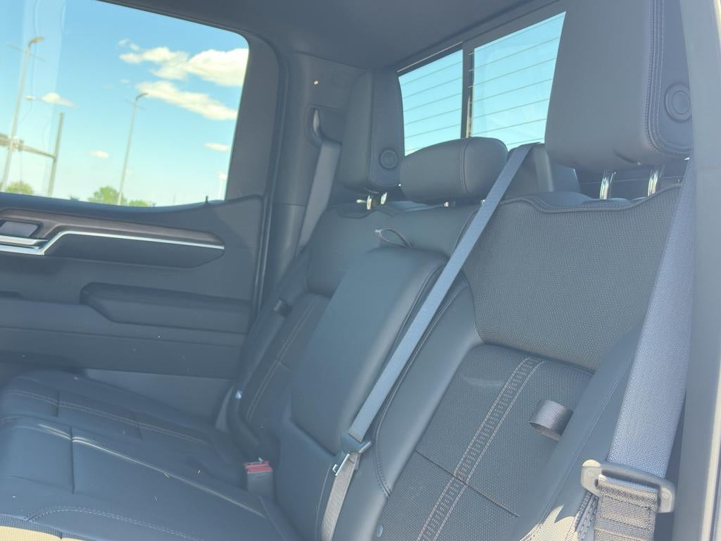 2026 Chevrolet Silverado 1500 High Country - Photo 26