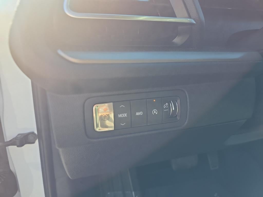 2026 Chevrolet Traverse LT - Photo 13