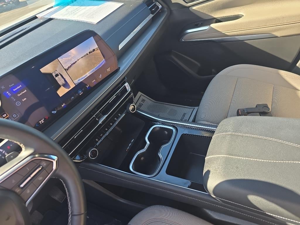 2026 Chevrolet Traverse LT - Photo 18