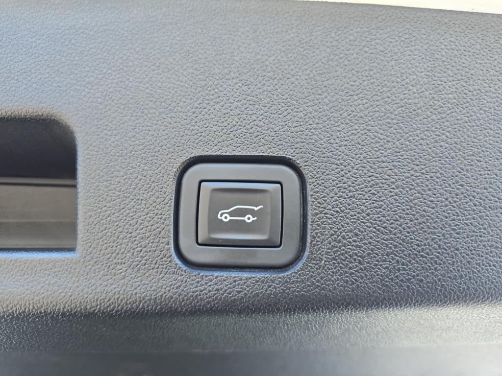 2026 Chevrolet Traverse LT - Photo 24