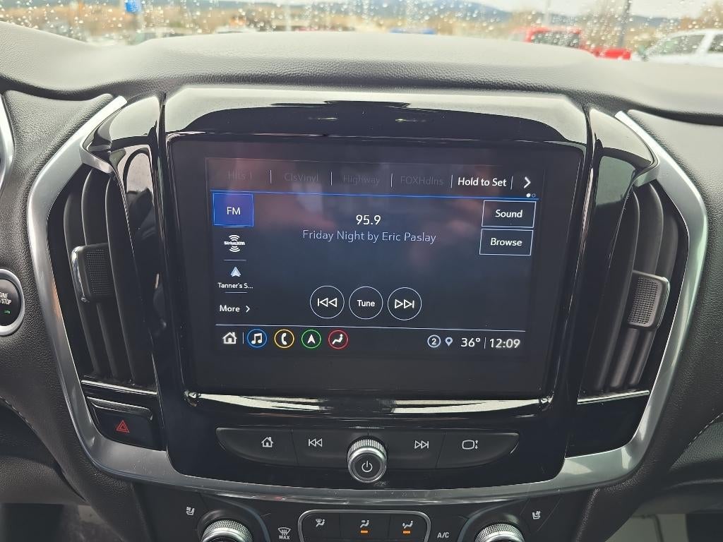 2022 Chevrolet Traverse Premier