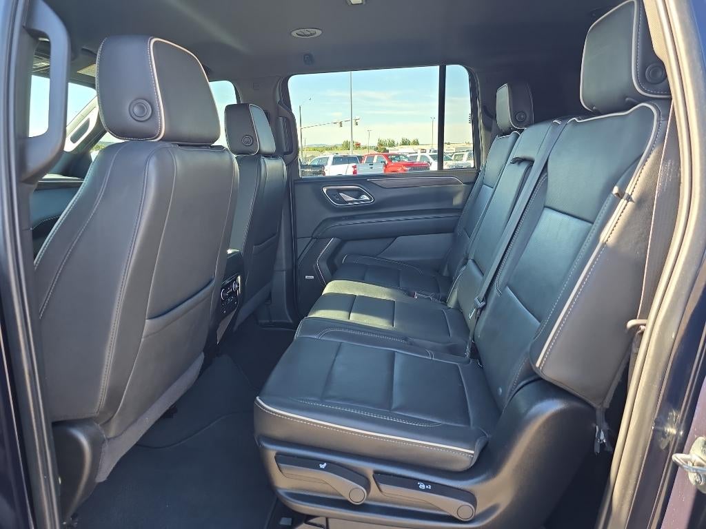 2024 Chevrolet Suburban Premier - Photo 22