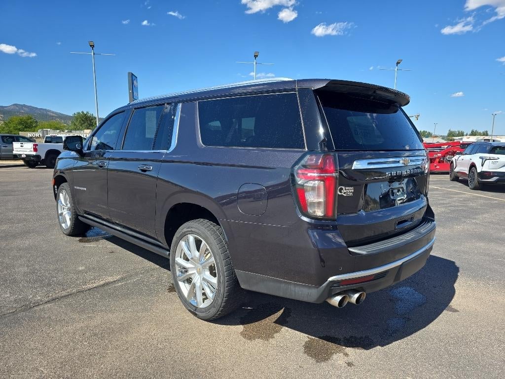 2023 Chevrolet Suburban High Country