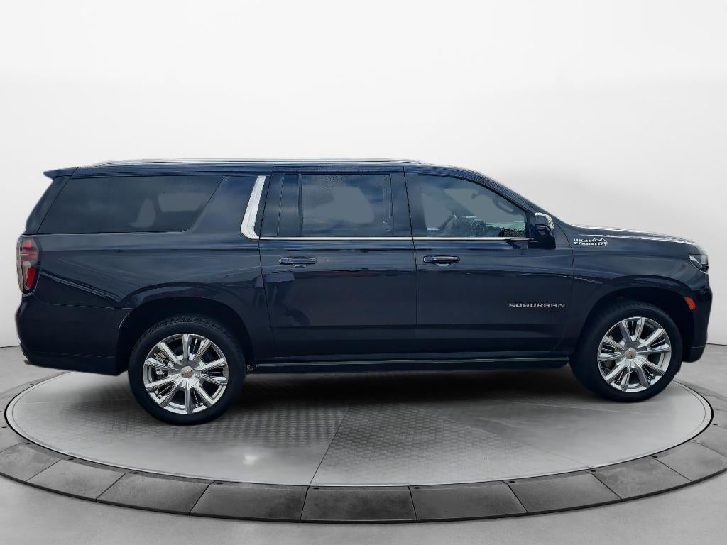 2023 Chevrolet Suburban High Country