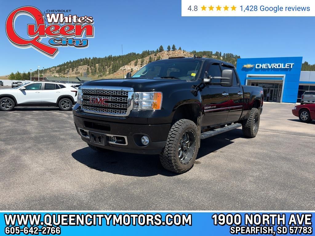 2014 GMC Sierra 3500 HD Crew Cab Standard Box 4-Wheel Drive Single Rear Wheel Denali