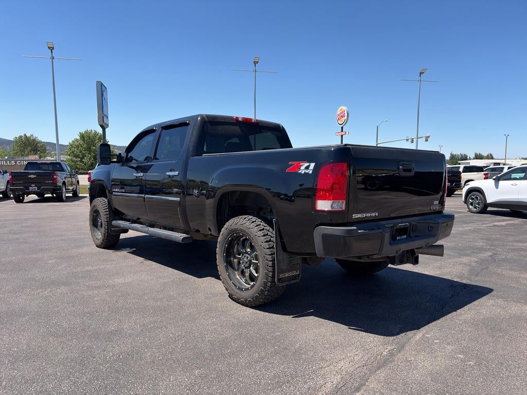 2014 GMC Sierra 3500 HD Crew Cab Standard Box 4-Wheel Drive Single Rear Wheel Denali