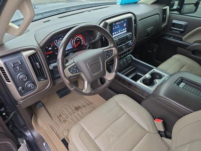 2016 GMC Sierra 3500 HD Crew Cab Standard Box 4-Wheel Drive Denali