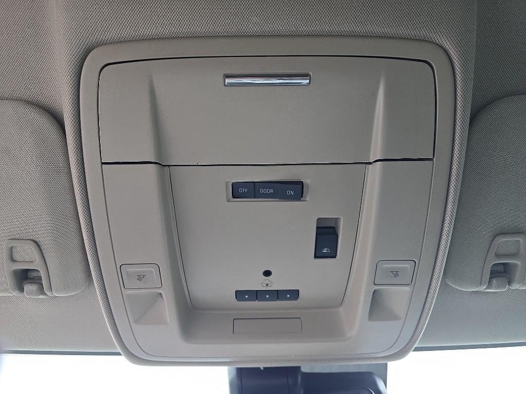 2016 GMC Sierra 3500 HD Crew Cab Standard Box 4-Wheel Drive Denali