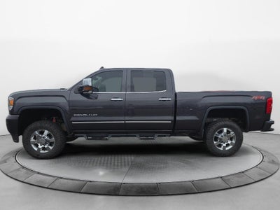 2016 GMC Sierra 3500 HD Crew Cab Standard Box 4-Wheel Drive Denali